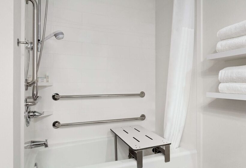 فندق Hampton Inn Oklahoma City I 40 E