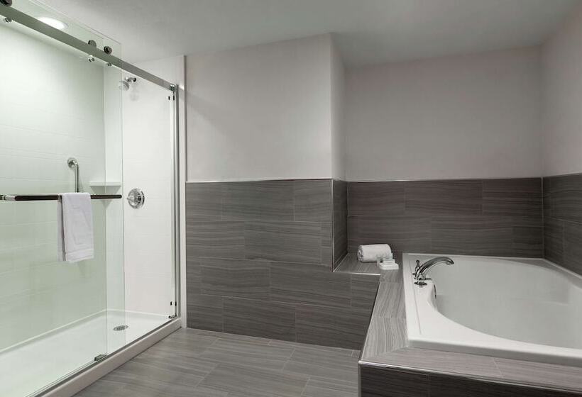 فندق Hampton Inn Oklahoma City I 40 E