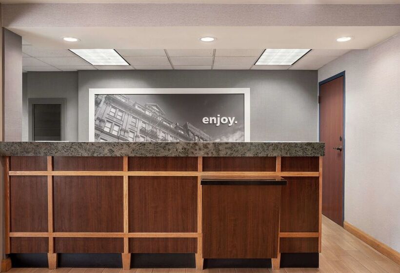 هتل Hampton Inn Phoenixmidtowndowntown Area