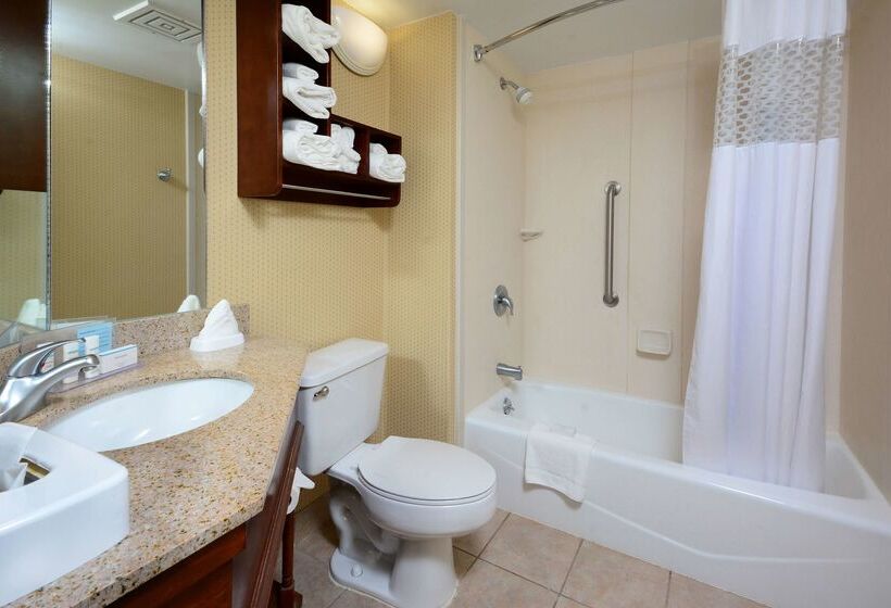 Отель Hampton Inn Raleigh/town Of Wake Forest