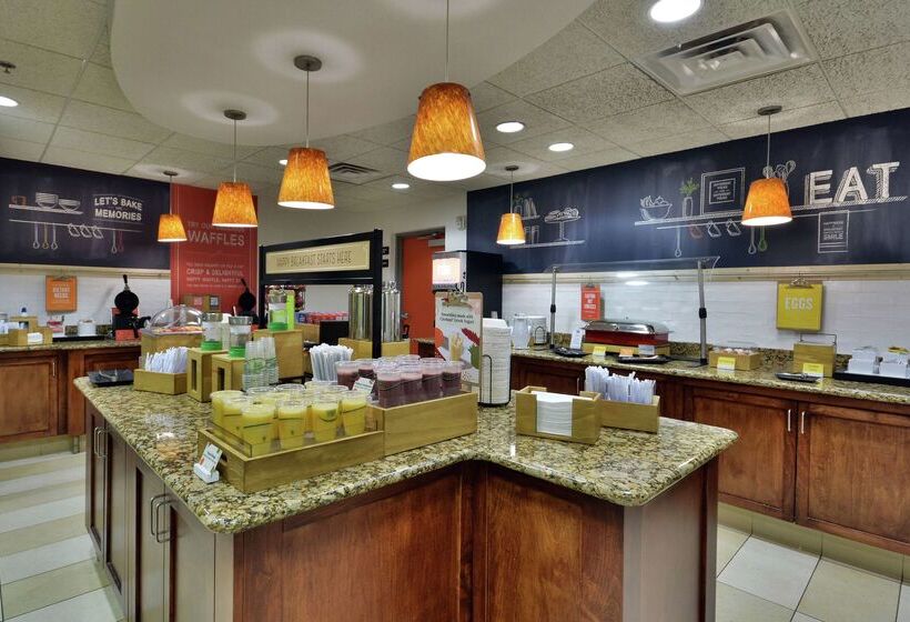 Отель Hampton Inn Raleigh/town Of Wake Forest