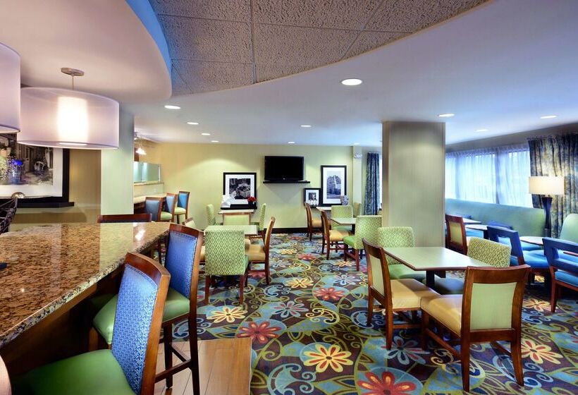 בית מלון כפרי Hampton Inn Raleigh/town Of Wake Forest