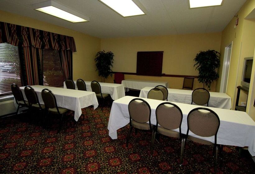 Отель Hampton Inn Raleigh/town Of Wake Forest