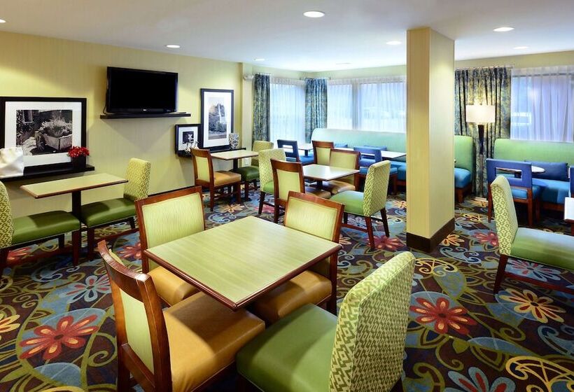 Отель Hampton Inn Raleigh/town Of Wake Forest