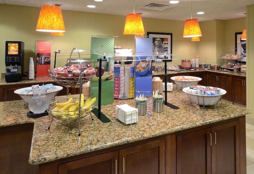 Отель Hampton Inn Raleigh/town Of Wake Forest