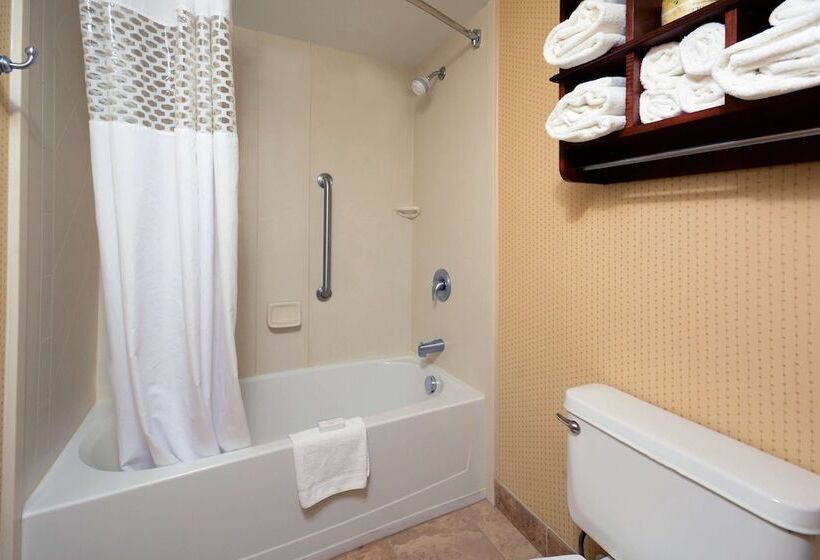 Отель Hampton Inn Raleigh/town Of Wake Forest