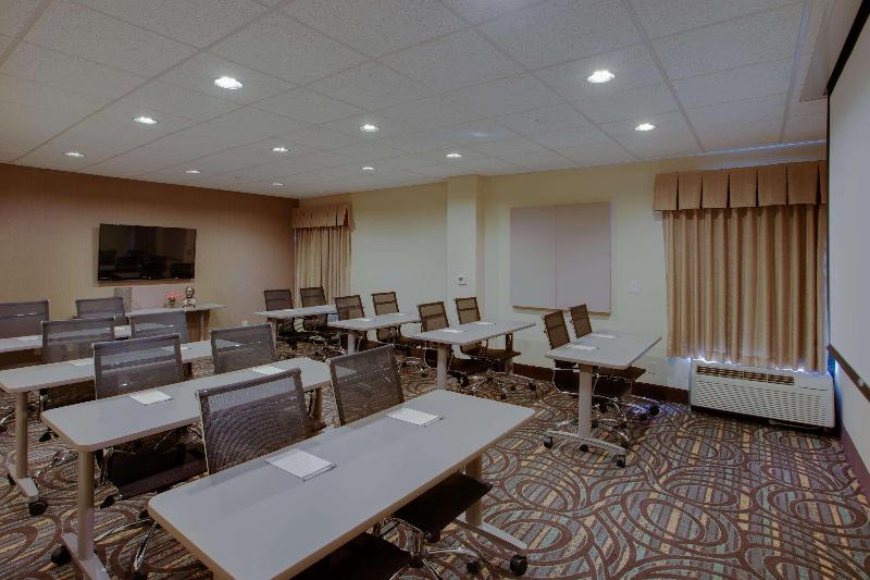 هتل Hampton Inn Richmond West Innsbrook