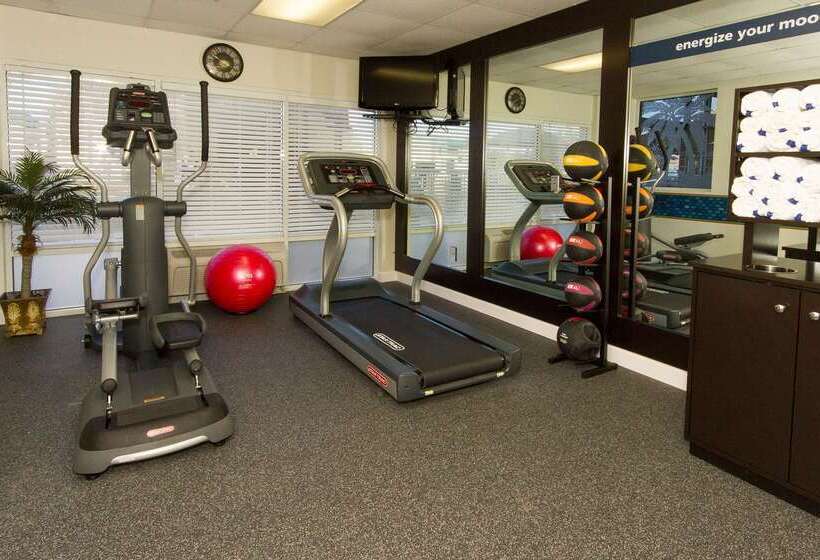 فندق Hampton Inn St. Augustine Beach