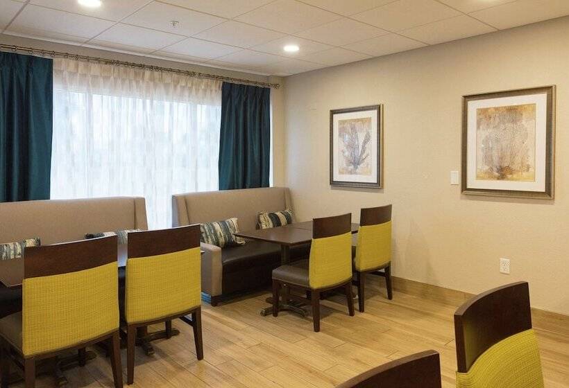 فندق Hampton Inn St. Augustine Beach