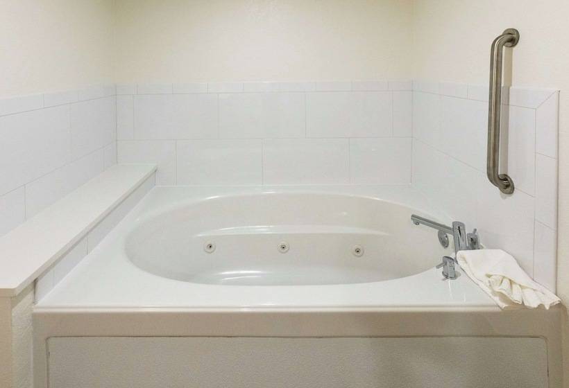 فندق Hampton Inn St. Augustine Beach