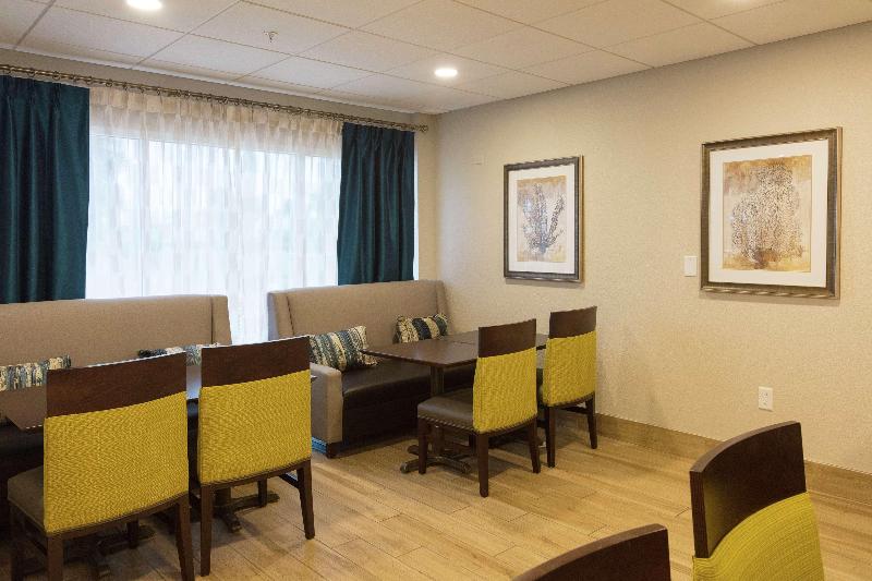 فندق Hampton Inn St. Augustine Beach