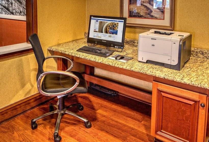 فندق Hampton Inn Savannah I 95 North