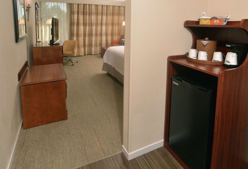 فندق Hampton Inn Springfield South