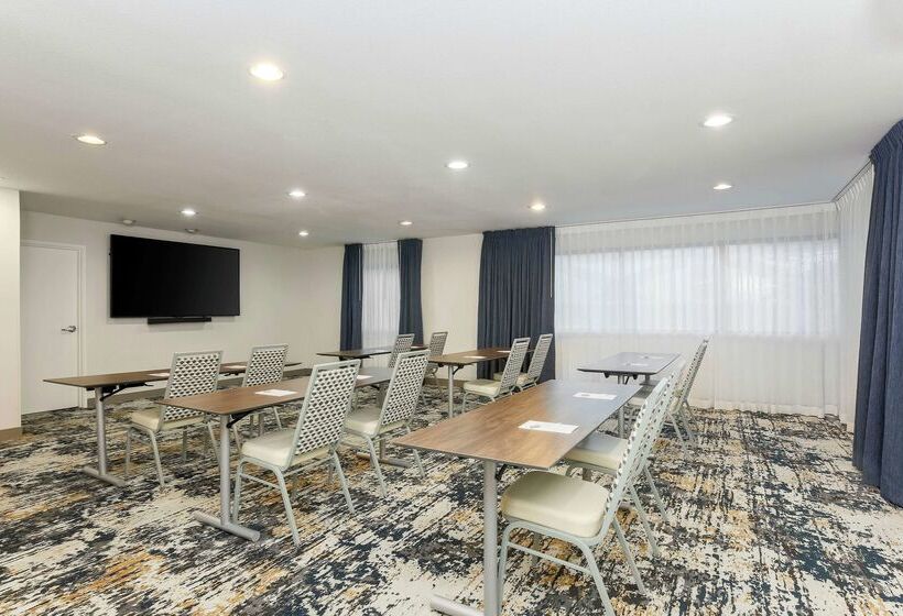 هتل Hampton Inn & Suites Denver Tech Center