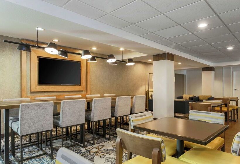 호텔 Hampton Inn & Suites Denver Tech Center