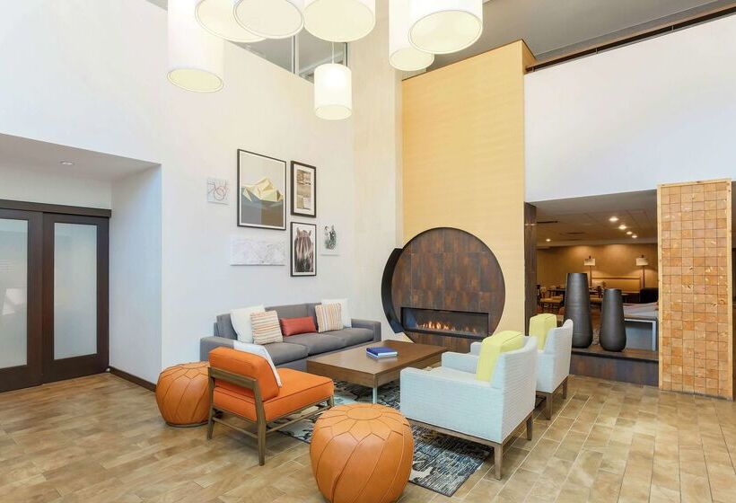 هتل Hampton Inn & Suites Denver Tech Center