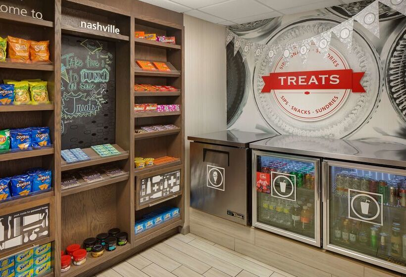 هتل Hampton Inn & Suites Nashvilleairport