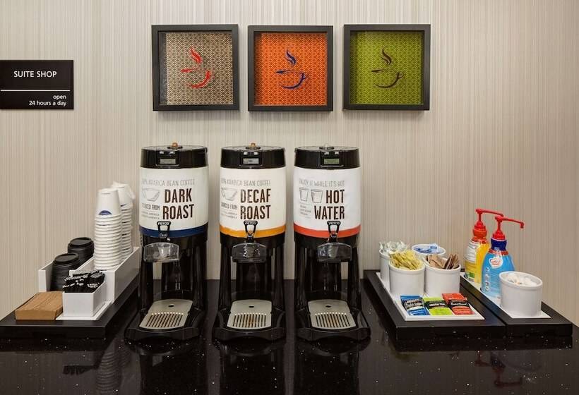 هتل Hampton Inn & Suites Nashvilleairport