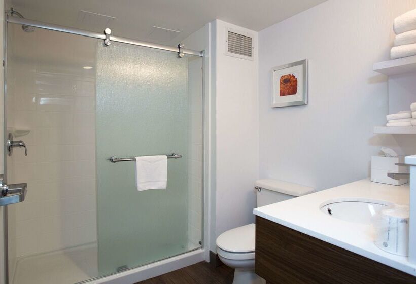 فندق Hampton Inn Williamsportdowntown