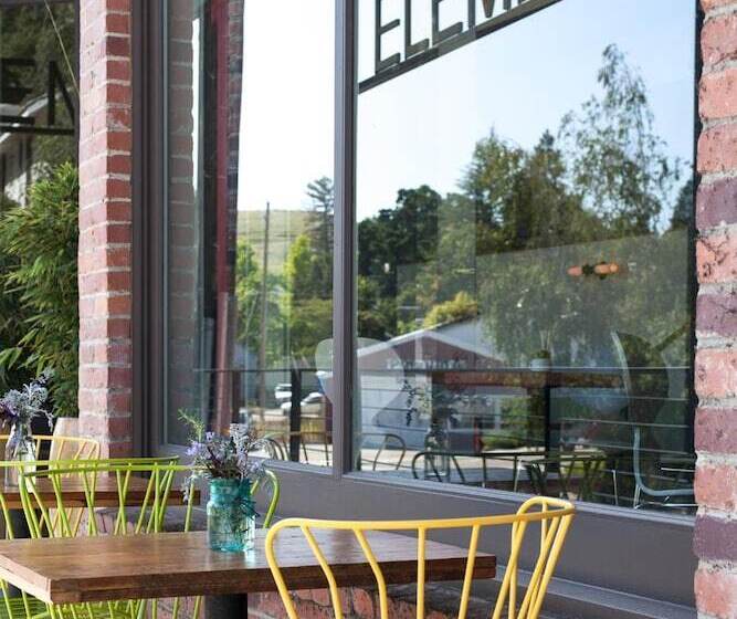 호텔 Hanford House Inn