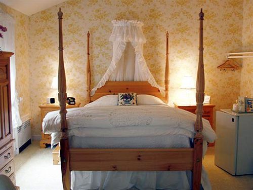 فندق Harbor House Inn