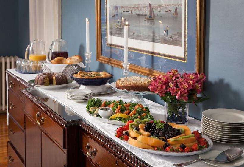 فندق Harbor Light Inn