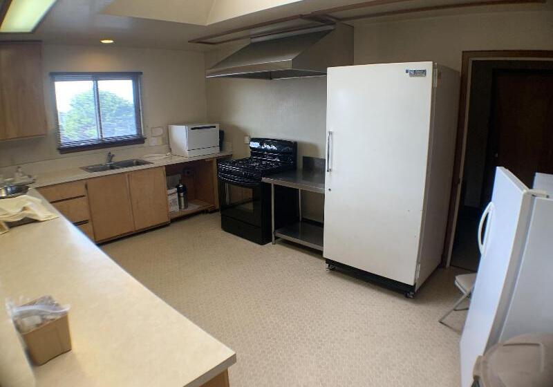 فندق Harbor Lite Lodge