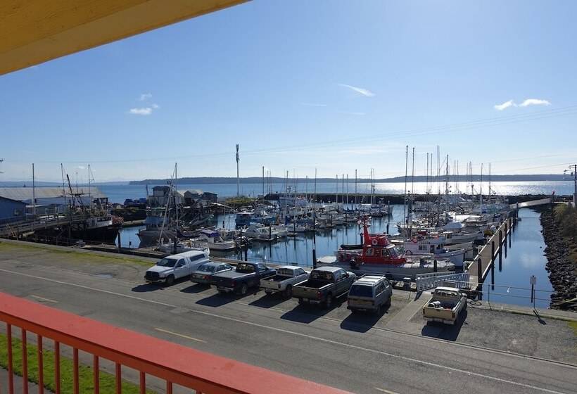 فندق Harborside Inn