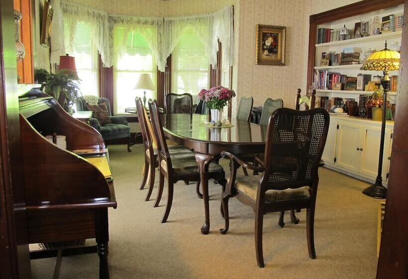 酒店 Harbour Towne Inn On The Waterfront