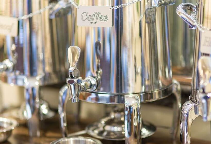 ホテル Harbourview Inn