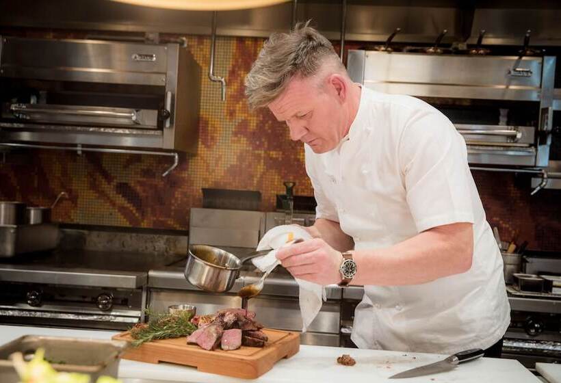 Harrah S Kansas City Hotel And Casino