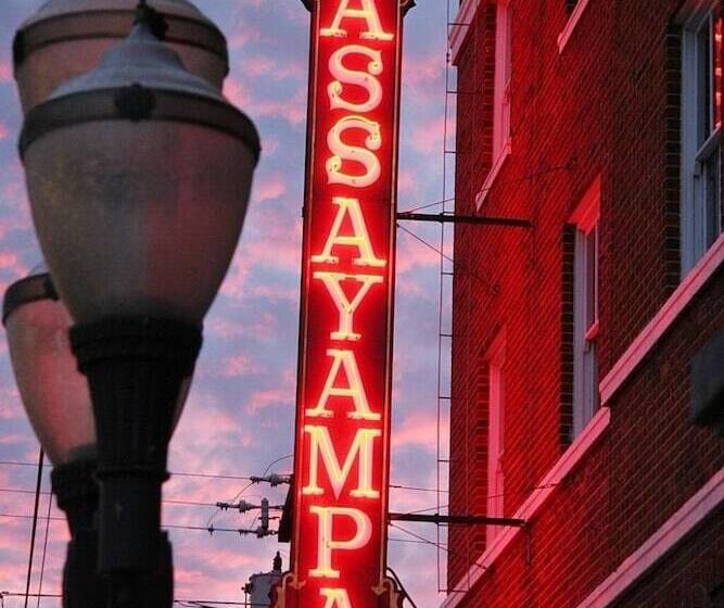 فندق Hassayampa Inn