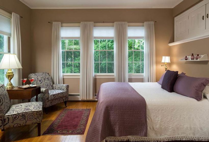 فندق Hawthorn Inn