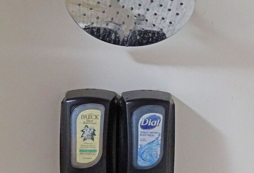 فندق Hawthorne Plaza Inn Near Lax