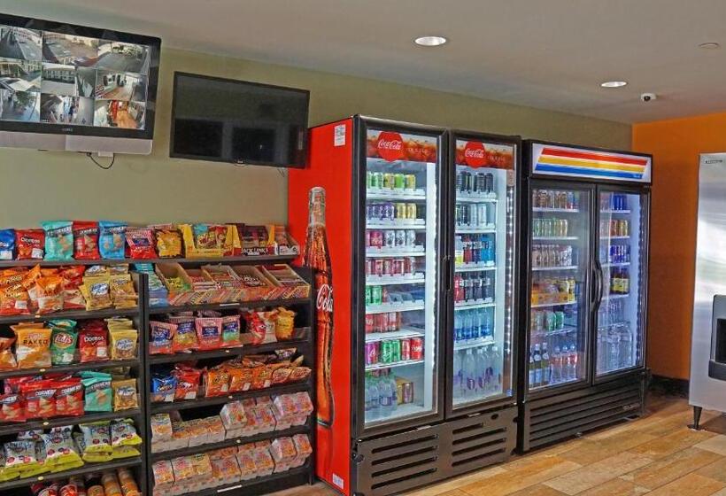 فندق Hawthorne Plaza Inn Near Lax