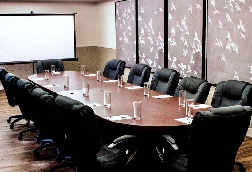 Haywood Park Hotel, Ascend Hotel Collection