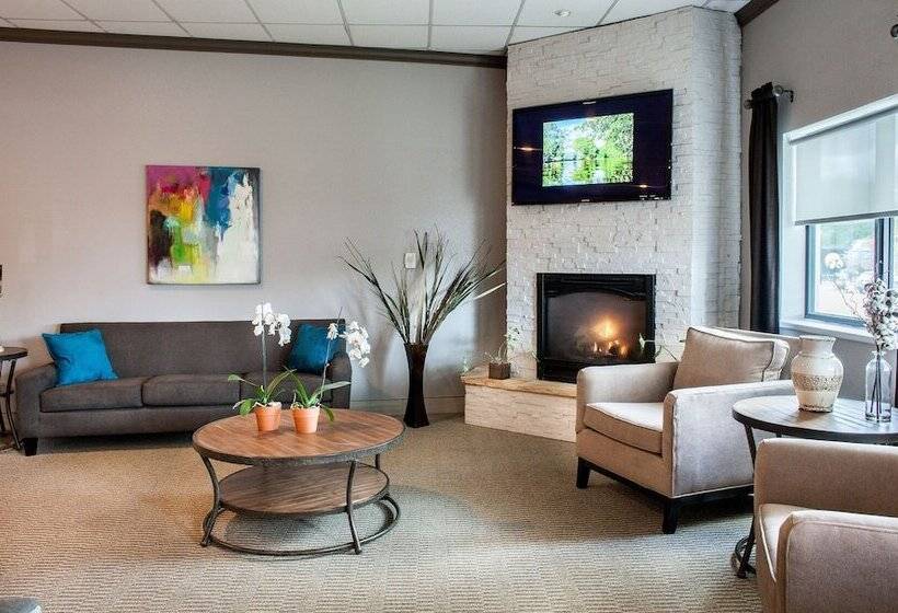 בית מלון כפרי Heartland Inn Coralville