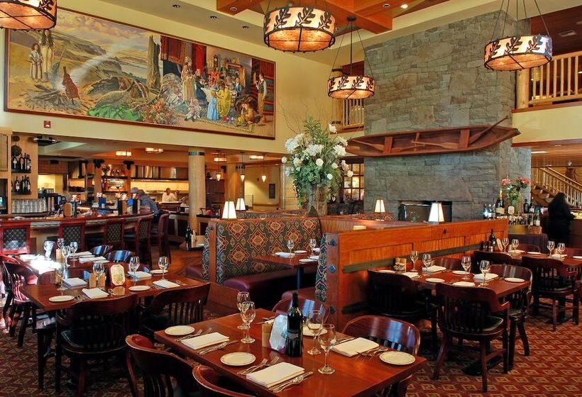 فندق Heathman Lodge