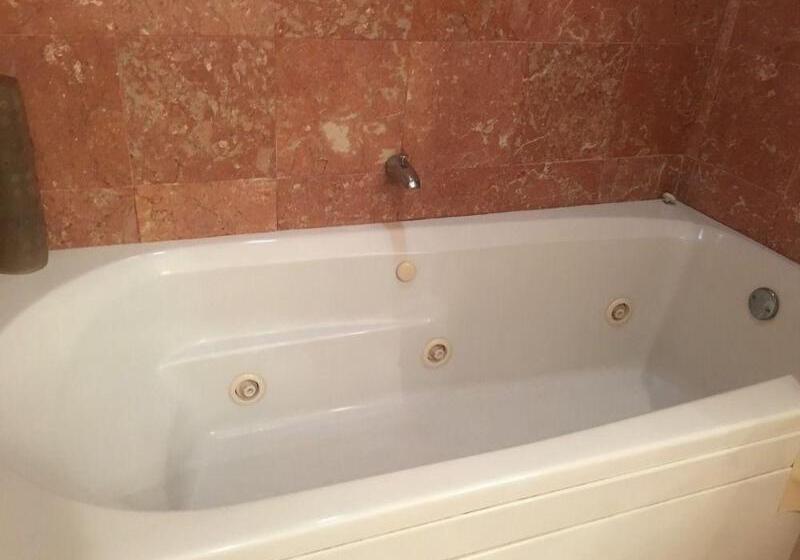 فندق Heron House   Adult Only