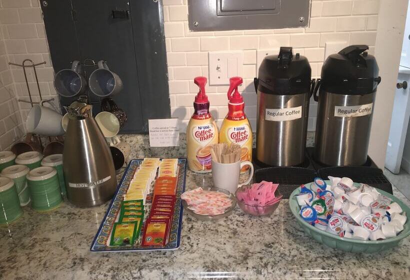 فندق Heron House   Adult Only