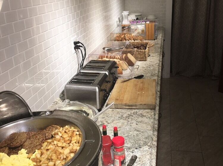 فندق Heron House   Adult Only