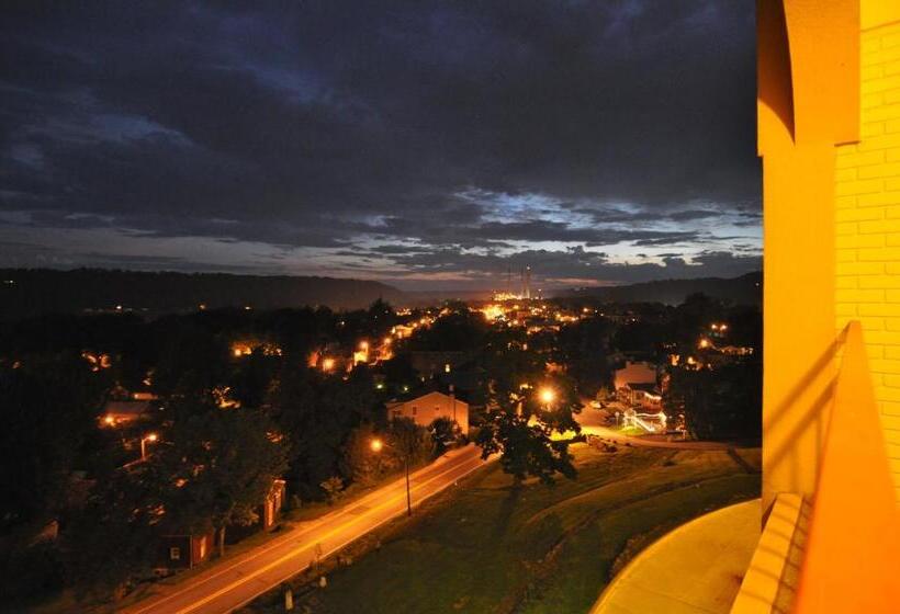 فندق Hillside Inn