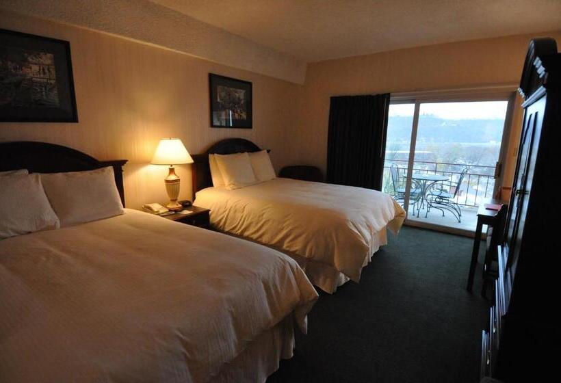 فندق Hillside Inn