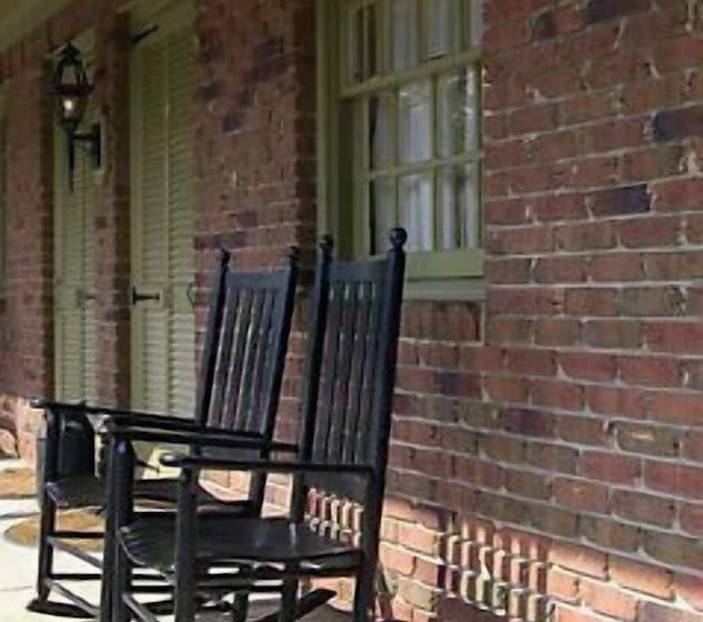 فندق Hillwinds Inn   Blowing Rock