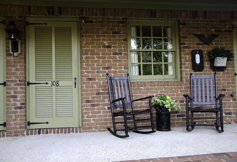 فندق Hillwinds Inn   Blowing Rock