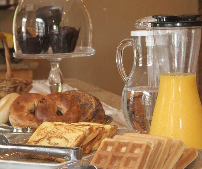 فندق Hillwinds Inn   Blowing Rock