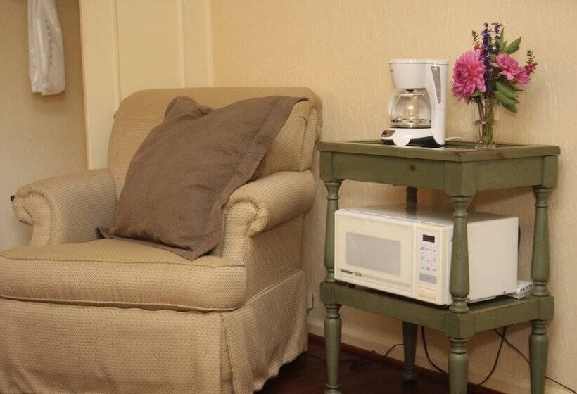 فندق Hillwinds Inn   Blowing Rock