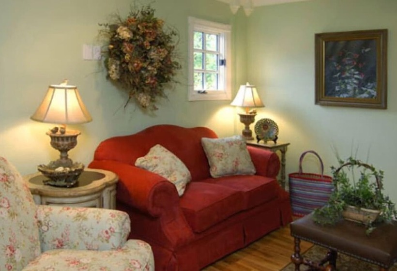 فندق Hillwinds Inn   Blowing Rock