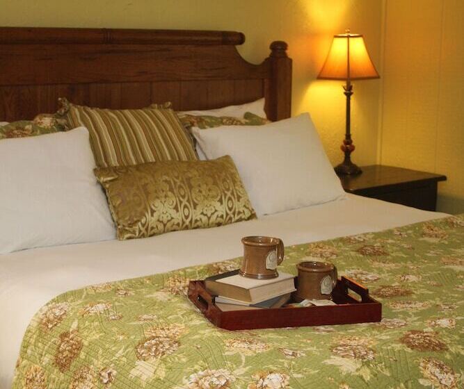 فندق Hillwinds Inn   Blowing Rock