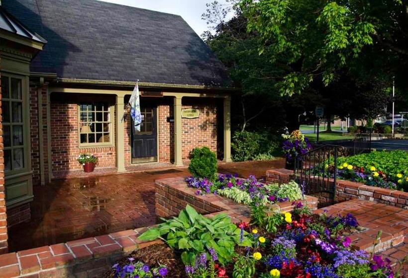 فندق Hillwinds Inn   Blowing Rock